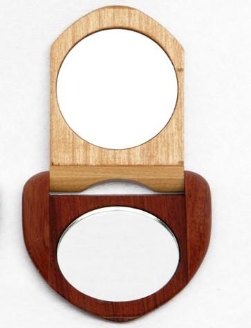 Espejo de madera