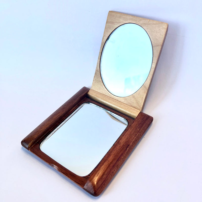 Espejo de madera